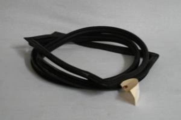 1958 Chevrolet / Pontiac Hardtop, Sedan and Wagon Windshield Gasket