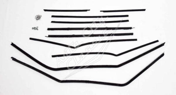 1958 Chevrolet / Pontiac 4 Door Hardtop Window Weatherstrip Fuzzy Kit