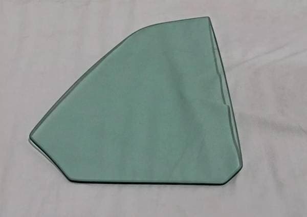 1969-1970 Ford Mustang / Mercury Cougar Convertible and Hardtop Right Quarter Glass (10/69-70) Q4284