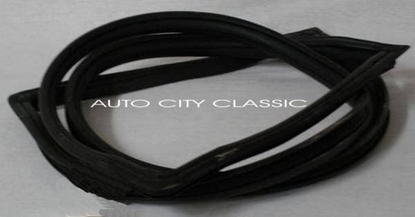 1957-1960 Ford Cab Standard Back Glass Gasket- Small B1015TG