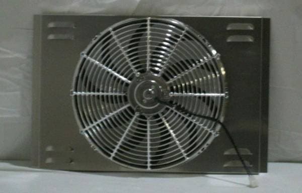 25 1/8" x 16 1/2" Universal Radiator Shroud and Fan SH1428