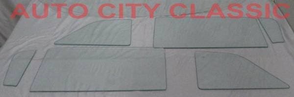 1959-1960 Buick / Chevrolet / Oldsmobile / Pontiac 4 Door Hardtop Front Door Glass D2233T