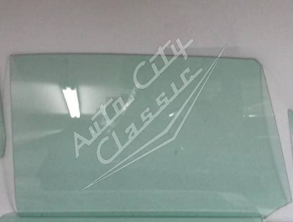 1964-1965 Chevrolet Chevelle 300 2 Door Wagon Left Door Glass D3260