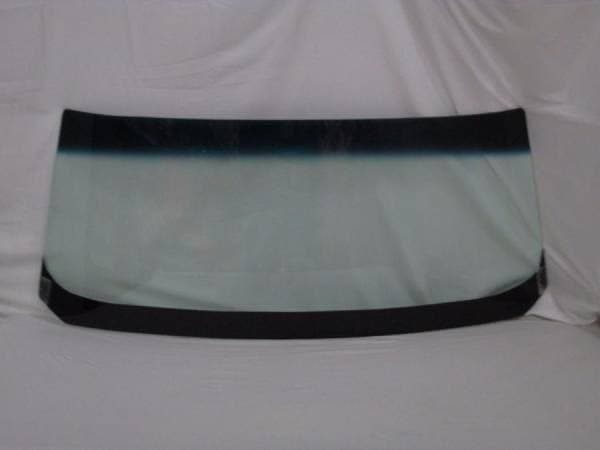 1970-1971 Ford Torino (Fairlane) 2 Door Hardtop Fastback Windshield W735