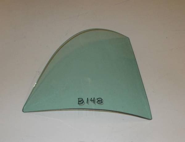 1950-1952 Chevrolet / Oldsmobile / Pontiac Hardtop Left Rear Back Glass B149